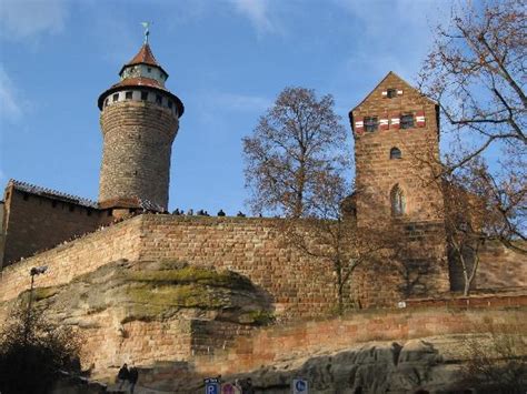 Blick zur Burg - Bild von Kaiserburg Nürnberg, Nürnberg - TripAdvisor