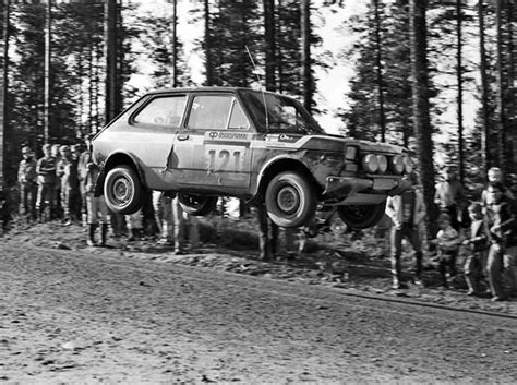 ra FIAT 127 RALLY JUMP Courses, Wheel In The Sky, Turbo Car, Classic Race Cars, Fiat Panda, Fiat ...