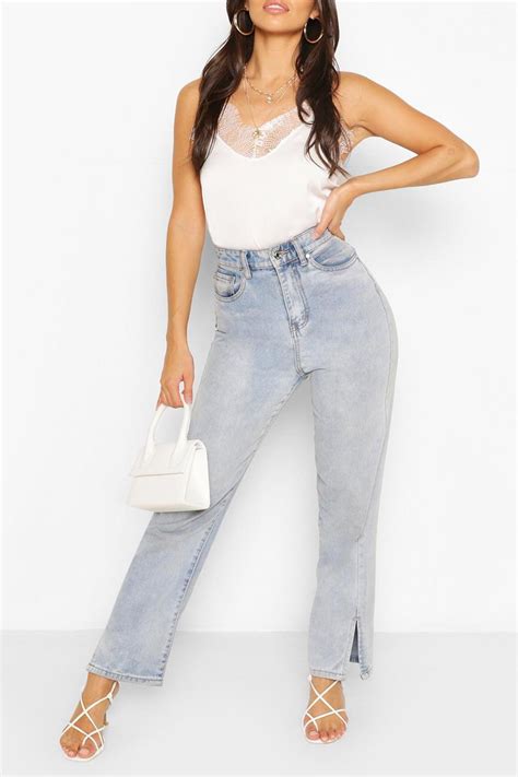 Petite Tops | Petite T-shirts & Petite Bodysuits | boohoo UK