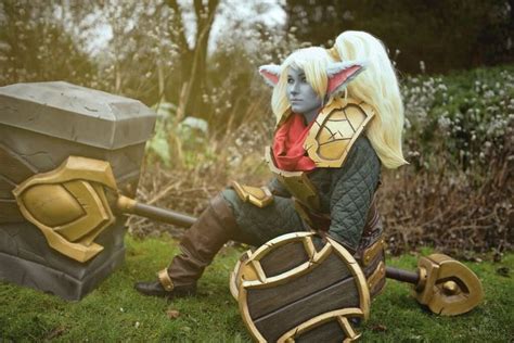 Poppy cosplay (league of legends),#cosplay#Poppy