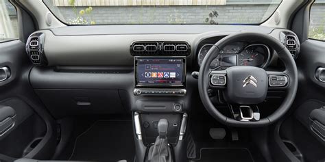 Citroen C3 Aircross Interior & Infotainment | carwow