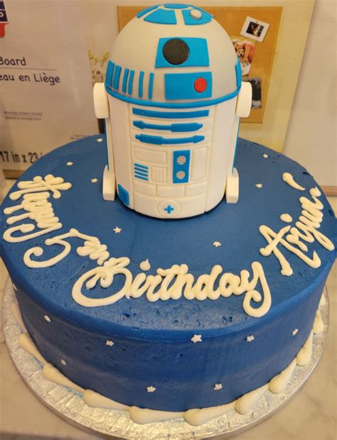 R2-D2 Cake - The Cakeroom Bakery Shop