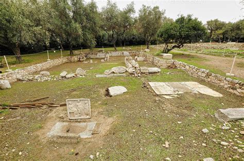 Ruins of temple of Zeus in athens greece photography 8206723 Stock ...