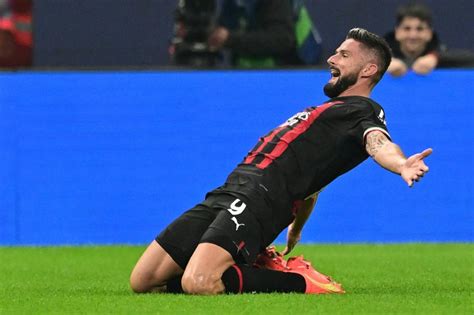 Giroud fires AC Milan past Salzburg and into Champions League knockouts ...