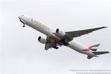 Emirates Boeing 777-300ER - Dublin Airport - Economy Class & Beyond