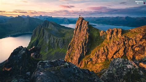 Senja Island, Norway, rocks, Human, Mountains, sea - Beautiful views wallpapers: 1920x1080