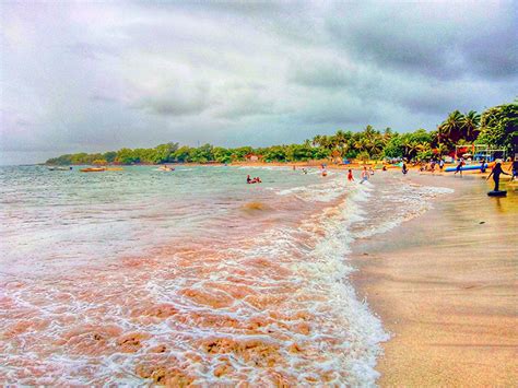 Pantai Karang Bolong Anyer: Tiket Masuk, Lokasi & Jam Buka