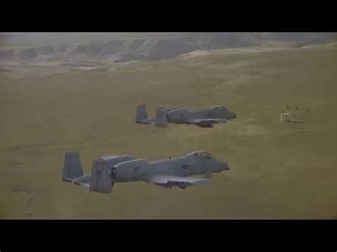 A-10 Warthog action - YouTube