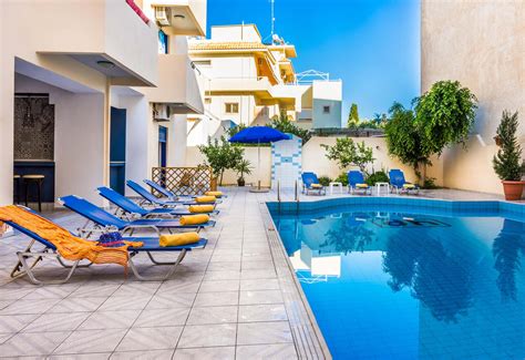 Central Hersonissos Hotel in Hersonissos, Crete | loveholidays