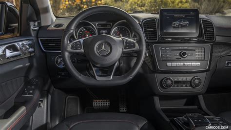 2017 Mercedes-AMG GLE 43 Coupe (US-Spec) - Interior, Cockpit | Caricos