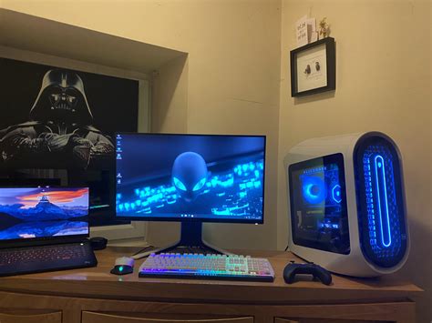 Full Alienware setup 😀 : r/Alienware