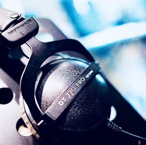 Beyerdynamic DT 770 vs 880 vs 990: 990 for comfort