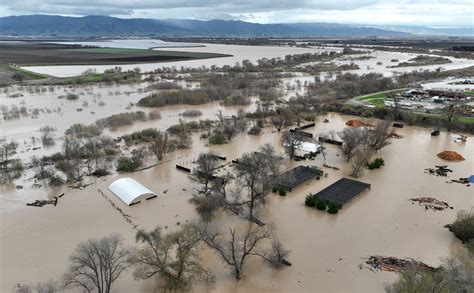 Climate Change: El Niño Could Be a Glimpse of a Grim Future - Bloomberg