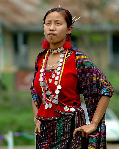 Arunachal Pradesh Tribal Clothing - Background | Utsavpedia