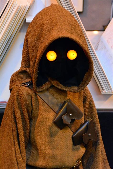 cosplay jawa - Google Search | Star wars jawa, Jawa cosplay, Halloween kids