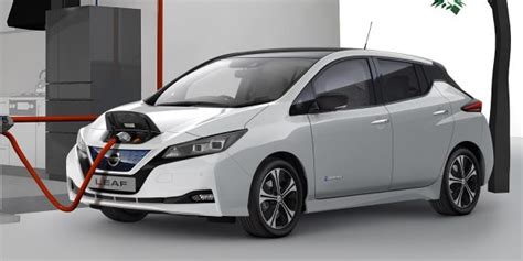 Electric Car Charging Stations - Electric Benefits - Experience Nissan | Nissan