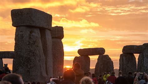 10 Unusual Theories About Stonehenge