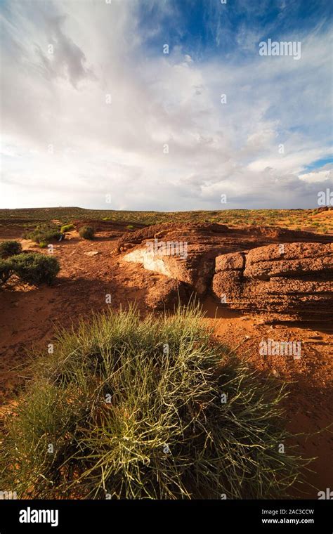 Red Rock Desert Landscape of Utah in the Iconic American Southwest Stock Photo - Alamy