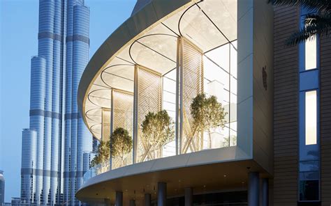 Apple shows off Dubai Mall store with 'stunning views', motorized carbon fiber windows [Video ...