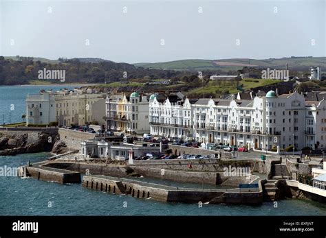 Plymouth seafront hi-res stock photography and images - Alamy