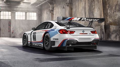 2016 BMW M6 GT3 races into Frankfurt