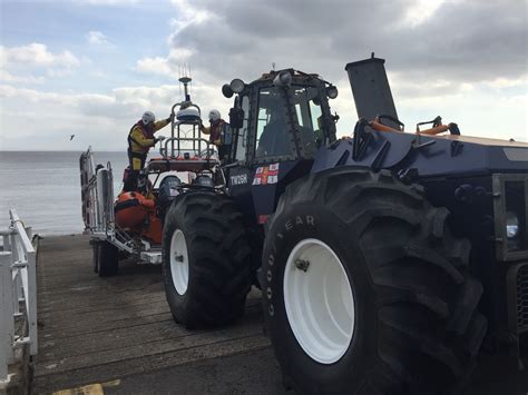 Penarth RNLI Lifeboats rescue stricken vessel | RNLI