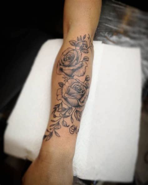 Arm Tattoos Vines, Rose Vine Tattoos, Forearm Tattoos, Body Art Tattoos ...