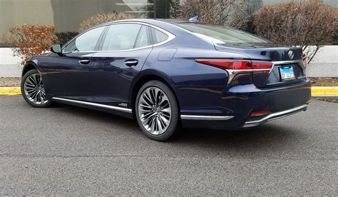 Quick Spin: 2020 Lexus LS 500h | The Daily Drive | Consumer Guide®