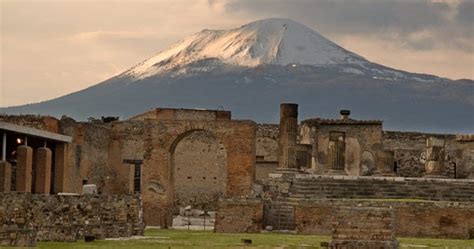 10 Amazing Archaeological Finds Discovered In Pompeii - Listverse