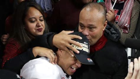 Diane & Galu Tagovailoa, Tua's Parents: 5 Fast Facts