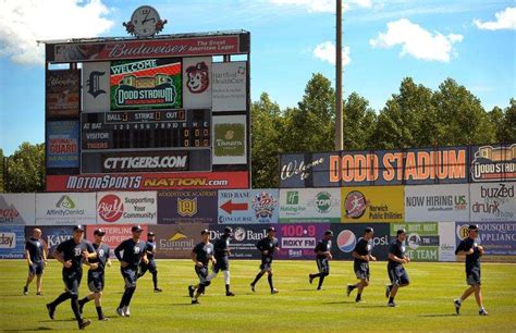 Dodd Stadium brings the fun as home field for Norwich Sea Unicorns