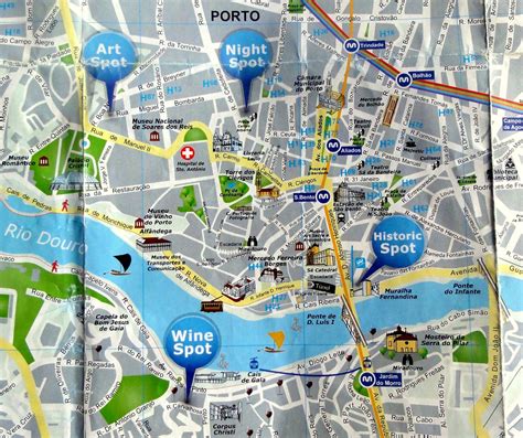 TRAVEL AND LIFESTYLE DIARIES - : Walking Discoveries and Map of Porto Centre