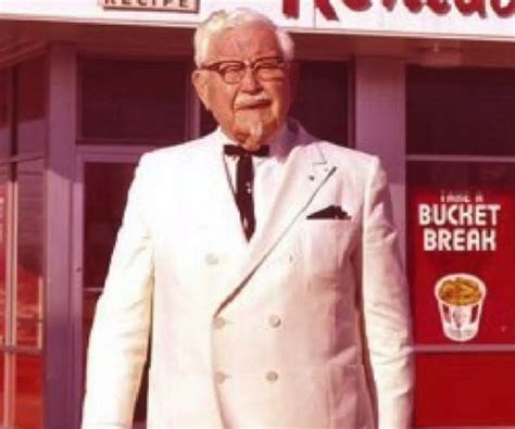 Colonel Sanders Biography - Childhood, Life Achievements & Timeline