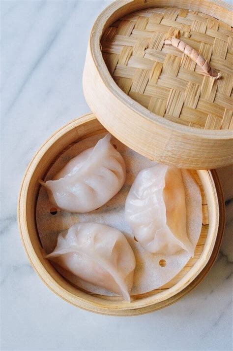 Har Gow (Dim Sum Shrimp Dumplings) | The Woks of Life