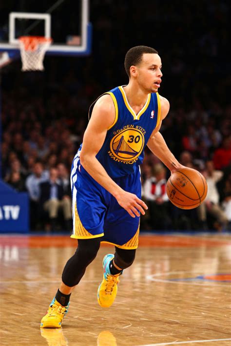 Highlight // Stephen Curry Drops 54 At The Garden In Nike Hyperfuse ...