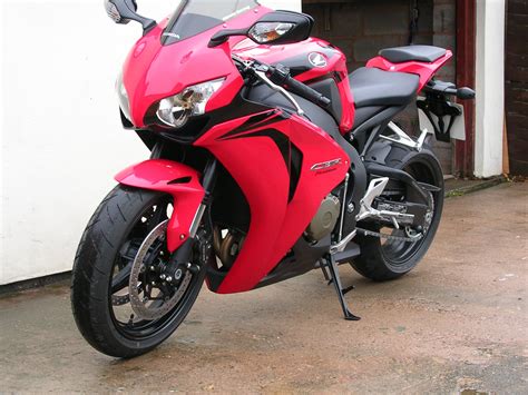 2008 Honda CBR1000RR Fireblade Photos Thread - Page 27 - Honda ...