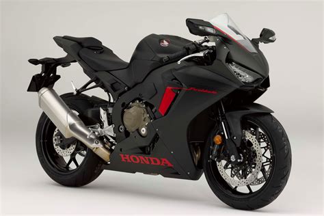 Bike: 2017 Honda CBR1000RR Fireblade - CycleOnline.com.au