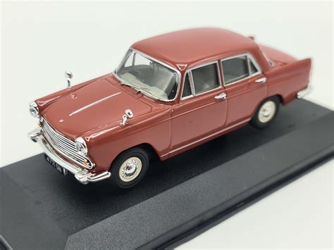 1/43 1961 Morris Oxford Series VI - Corgi Vanguards