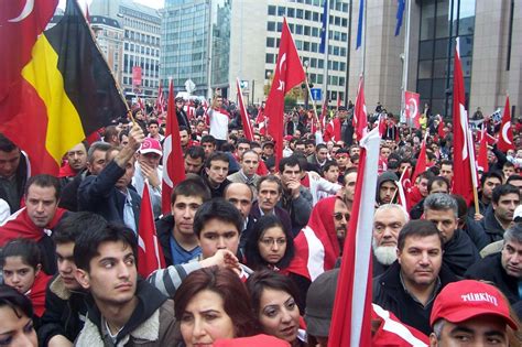 File:Turkish people in Belgium.jpg - Wikimedia Commons