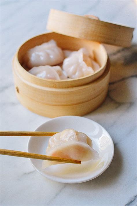 Har Gow (Dim Sum Shrimp Dumplings) | The Woks of Life | Recipe | Dim ...