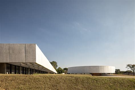 Church of the Holy Family by ARQBR Arquitetura e Urbanismo - Architizer