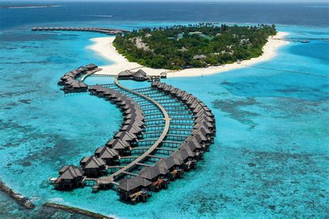 19 Best Family Resorts in the Maldives [Top Hotels For Kids]