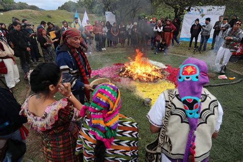 Con una ceremonia maya se empezó celebración por el 21 aniversario de la firma de la paz