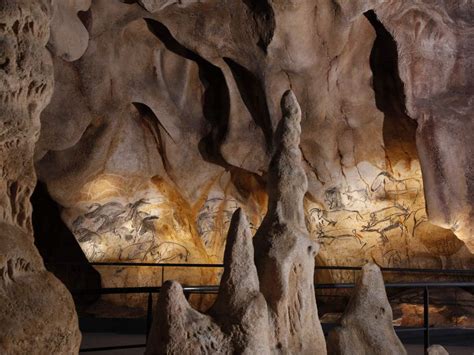 Grotte Chauvet: Journey through time with France's oldest cave paintings