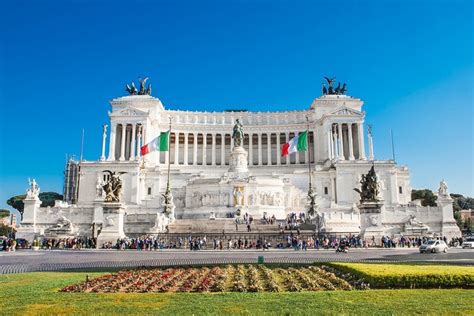 23 Top Tourist Attractions in Rome | PlanetWare