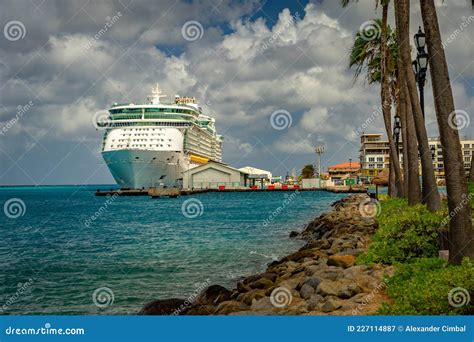 Aruba With Two Cruise Ships In Background Royalty-Free Stock ...