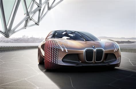 Will BMW's new flagship be an electric car?