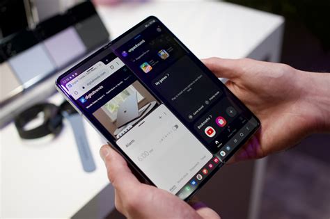 Samsung Galaxy Z Fold 4 vs. Galaxy Z Fold 3: upgrade time? | Digital Trends