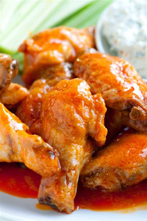 Crispy Baked Buffalo Hot Wings Recipe