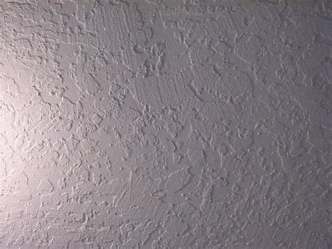 Trowel Wall Texture at best price in Mumbai by Rubtech India | ID: 11038170588